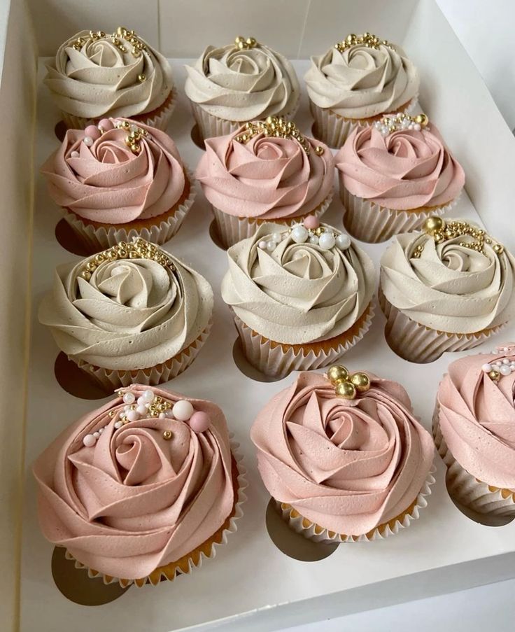 Buttercream rose swirl cupcakes